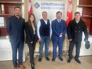 1903785D-8435-4E93-8E43-DC45E4C64117