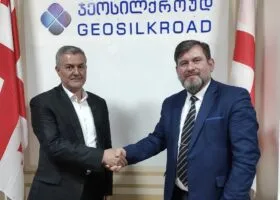 3B1E4EB9-38E0-4F1D-B7F9-A96824E76EAE