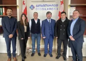 7A7F096E-A8DA-4AF8-AA09-FA033785161E