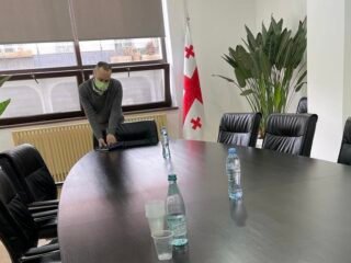 CE92B06A-9BAE-4506-B2F0-0A625EBAC6A0