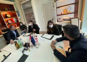 FF210C8E-F184-46F0-B2D4-3FA91F548474