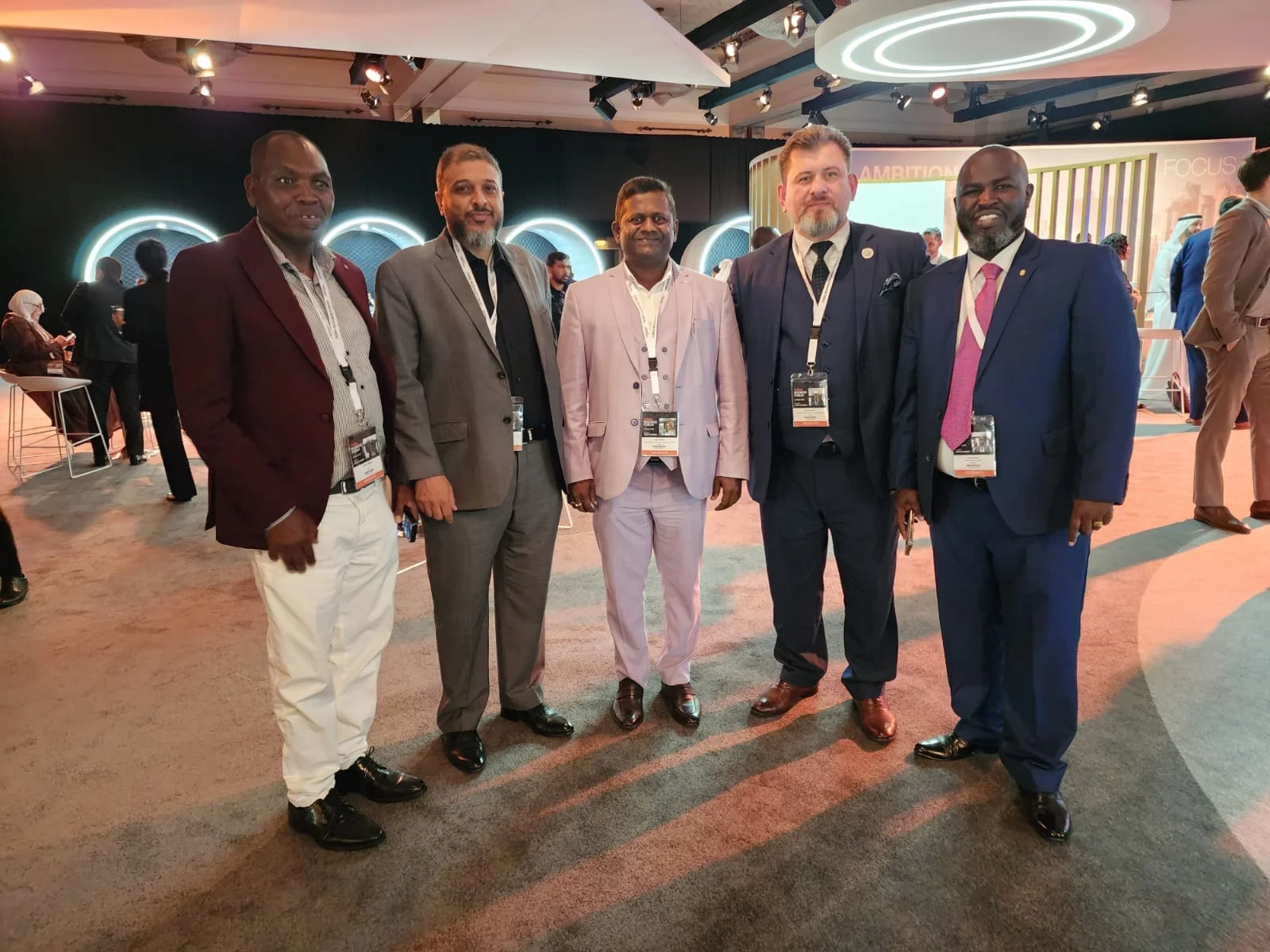 DUBAI FORUM